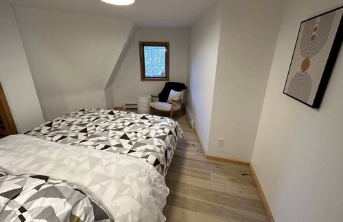 Schroeder Haus | Unique Geo Dome with Stunning Lake Superior Views