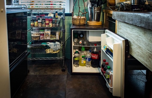 St. Louis Haus | Einzigartiges Haus mit privatem Pool, umzäuntem Hof, Projektor und Speakeasy im Stil der 1920er Jahre!