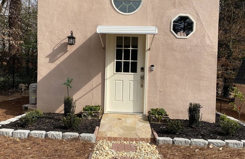 North Decatur Haus | Unique Tiny House Experience