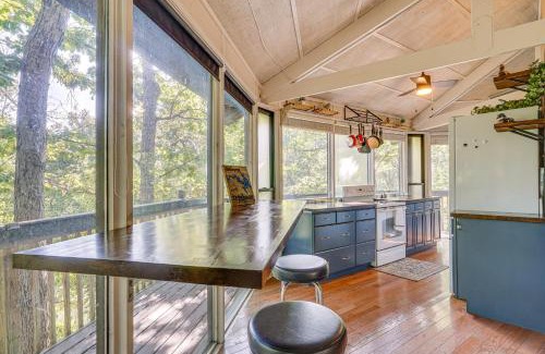 Village of Four Seasons Haus | Unique Treehouse Hideaway Near Lake of the Ozarks