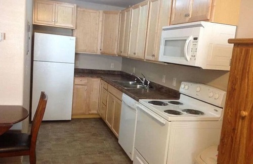 Harvey Wohnung | Unit 6: Cozy Studio Microhotel with full kitchen.