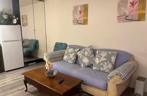 Centerville Haus | Unit C - The Hideaway