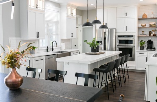 Downtown Columbus Haus | Unwind and relax in this top-tier Harrison West home.