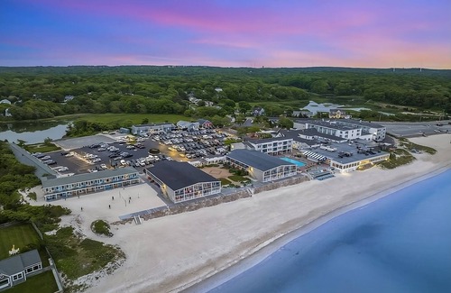 Silver Beach Haus | Unwind at our Indoor or Outdoor Saline Pools! Minutes to Woods Hole Aquarium!