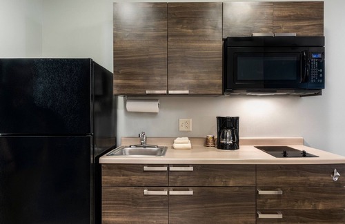 Moab Haus | Unwind in a Spacious Room with Kitchen, Pet-Friendly, Free Parking