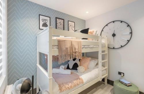 Tottenham Green Wohnung | Unwind in Style 2BR with Cozy Backyard for Groups