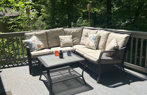 Howard Hütte | Entspannen Sie sich und schließen Sie das 4 BDRM Family Cottage wieder an - checken Sie ab 16:00 Uhr ein und checken Sie bis 11:00 Uhr aus