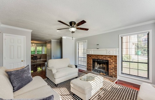 Stone Mountain Haus | Unwind & Relax at LEGACY ESTATES