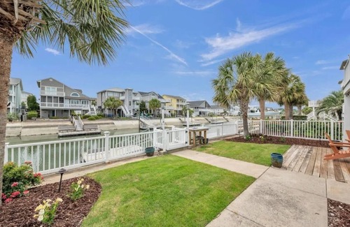 Ocean Isle Beach Haus | Updated 5 BR Canal Home, Short Walk To Beach!
