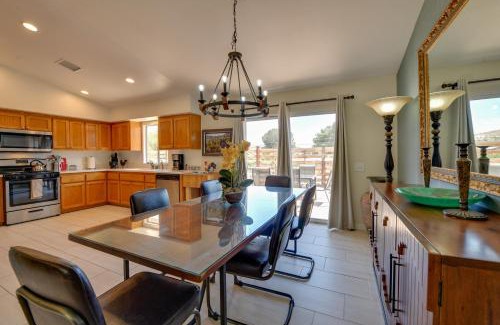 Morongo Valley Haus | Updated Abode 22 Mi to Joshua Tree National Park!