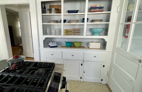 Lake Como Haus | Updated, Beachy Four-Bedroom Home 0.6 Miles to Beach