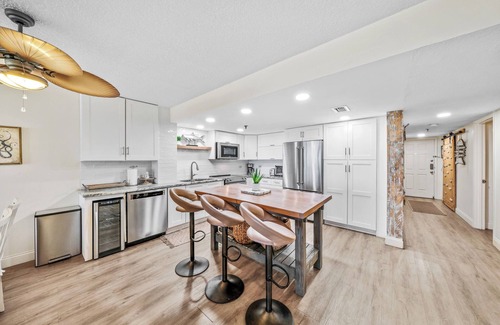 New Smyrna Beach Eigentumswohnung | Sea Glass Resort, geräumige 3-Zimmer-Wohnung, direkt am Strand, No-Drive Beach