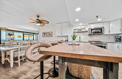 New Smyrna Beach Eigentumswohnung | Sea Glass Resort, geräumige 3-Zimmer-Wohnung, direkt am Strand, No-Drive Beach