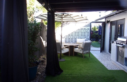 Warm Sands Haus | Updated Dwntwn 2bd Twnhse w/Hot Tub/Private Patio permit#4768