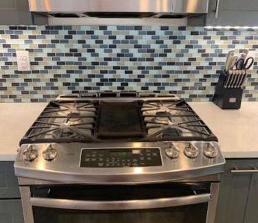 Spokane Valley Haus | Updated Spacious Home & Hot Tub