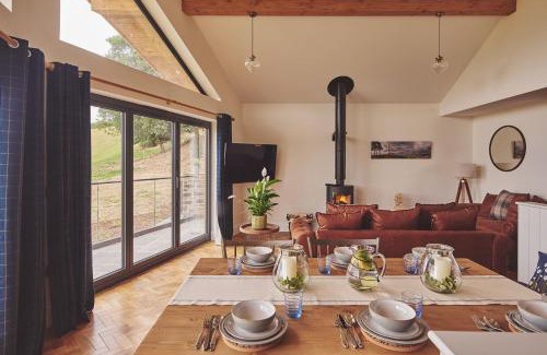 Montgomery Haus | Upper Tumble Cottage