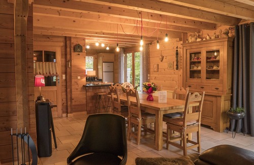 Foncine-le-Haut Skihütte | Gehobenes CHALET im Herzen des Naturparks Haut Jura: Entspannung garantiert