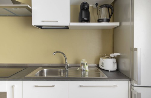 Historic Center Wohnung | UR-NEST Cairoli, Spacious and modern one bedroom apartment