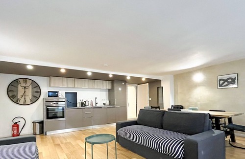 Quartier du Mail Wohnung | Urban Flat 89 - Charming 3 Bedroom Flat in Paris