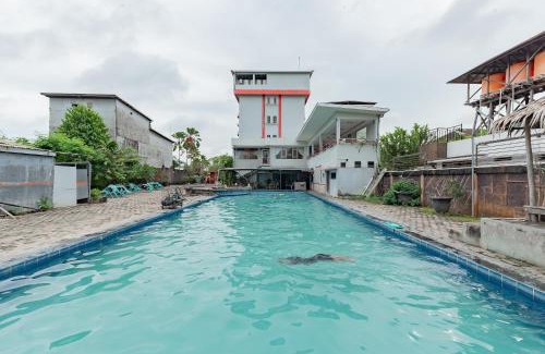 Ketapang Hotel | Urbanview Hotel Onyx Ketapang by RedDoorz