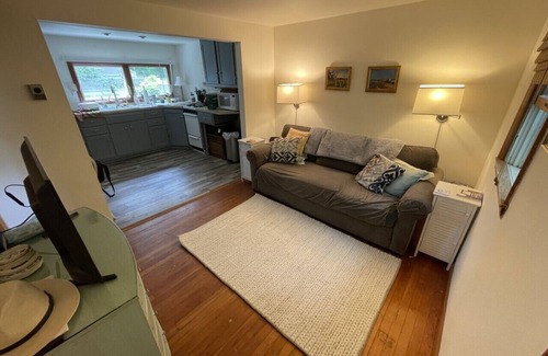 Hampton Bays Haus | Hampton Classic private home & great back yard - 3 NIGHT MINIMUM