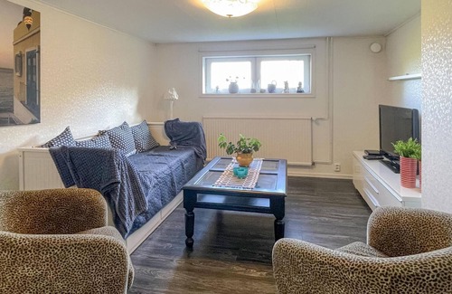 Myggenaes Wohnung | Use this appealing vacation apartment as a good starting point for a varied island vacation.