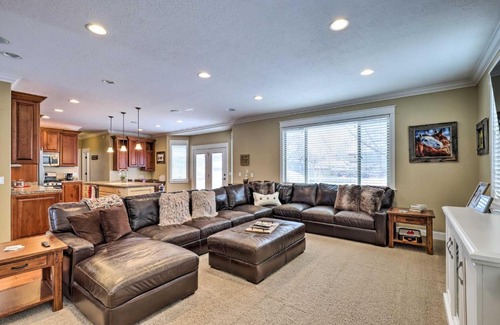 Midway Haus | Utah Abode - Deck, Arcade Games and Near Skiing