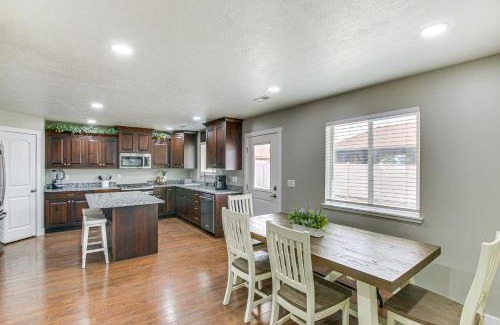 Nibley Haus | Utah Retreat with Patio, Gas Grill and Mountain Views!