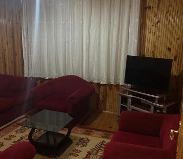 Caykara Wohnung | UZUNGÖL Nehir kenarında Doğa içinde merkezi 3 yatak odalı Büyük SUİTE Daire