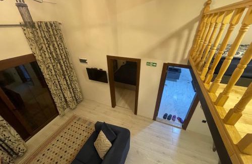 Caykara Wohnung | Uzungöl Nehir kenarında Doğa içinde merkezi konumda lüks BUNGALOV