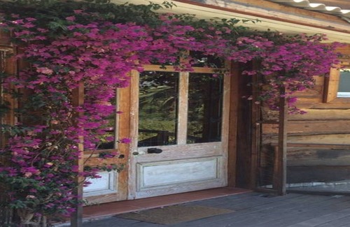 San Felipe Haus | Via Aconcagua Lodge - San Felipe