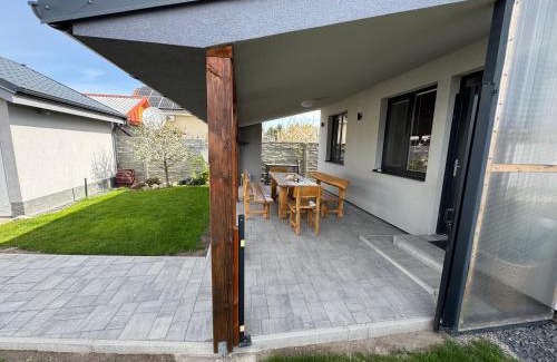 Dunajska Streda Haus | Víkendový dom Hlboká