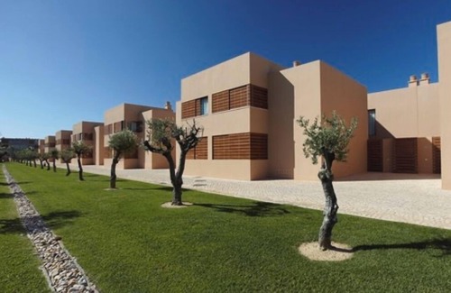 Salgados Villa | V2 Lagunenvilla mit privatem Pool