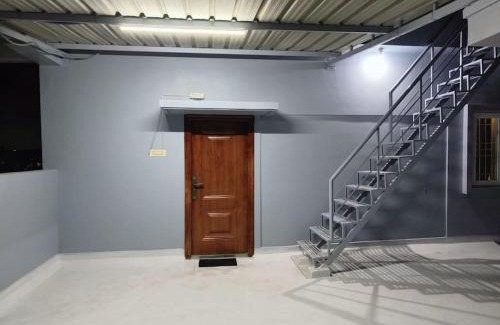 Coimbatore Wohnung | V4 Stay - Luxury 1 BHK AC Suite sleeps 5 guests