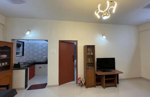 Coimbatore Wohnung | V4 Stay - Luxury 1 BHK AC Suite sleeps 5 guests