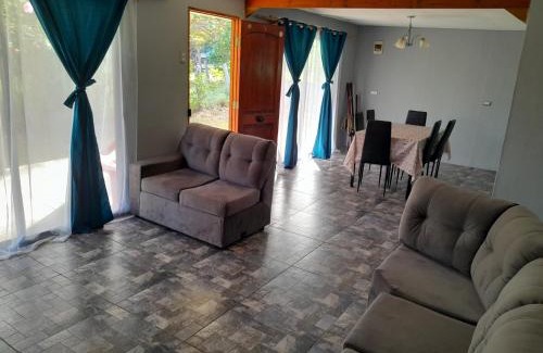 Hanga Roa Haus | Va'a-va'a tea