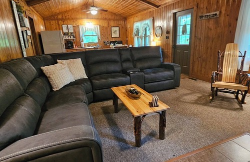 Sugar Grove Kabine | Ferienhütte in den schönen Hocking Hills