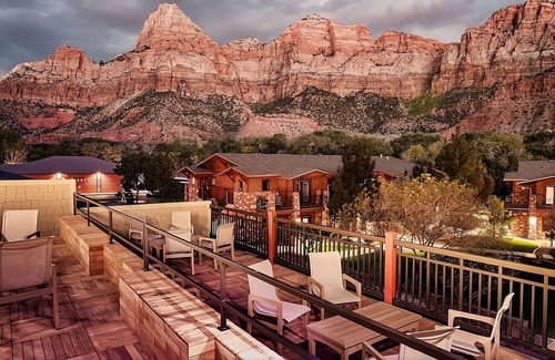 Zion National Park South Entrance Hotel | Vacation Day Is Always A Great Idea, with Outdoor Pool, Near Sorella Gallery
