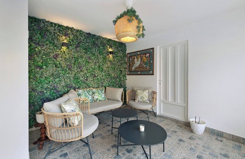 Cascais Haus | Ferienhaus "Casa Mourato - Smart and Eco Wonder" mit Privatem Pool, Privaten Terrassen und WLAN
