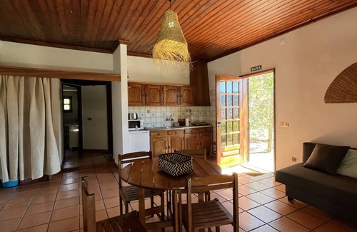 Arcos de Valdevez Hütte | Ferienwohnung Haus im Norden von Portugal mit Grillplatz, neben dem Fluss