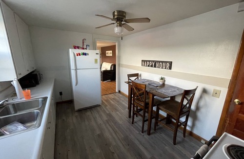 Eminence Haus | Vacation Home in the heart of eminence