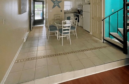 North Ocean City Haus | Vacation home on the water- 2 level Townhouse/Condo with outdoor pool. 2.5 bath.