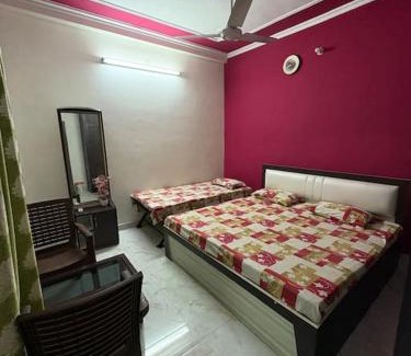 Faizabad Haus | Vaidehi Guest House