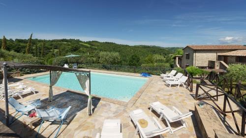 Valfabbrica Villa | Val di Marco 12, Emma Villas