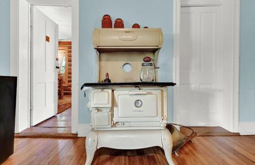 Huntsville Bed & Breakfast | Valley House B and B Valley Suite