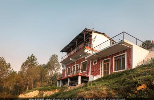 Majkhali Haus | Valley View Homestay Kausani