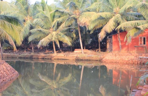 Kumta Haus | Vamoose Go Green