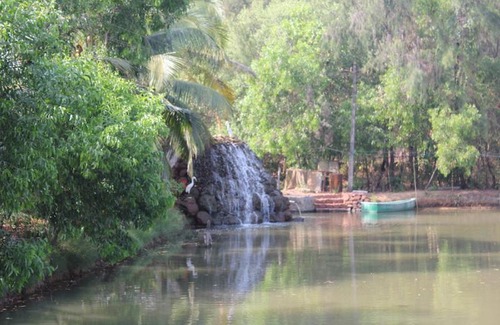 Kumta Haus | Vamoose Go Green