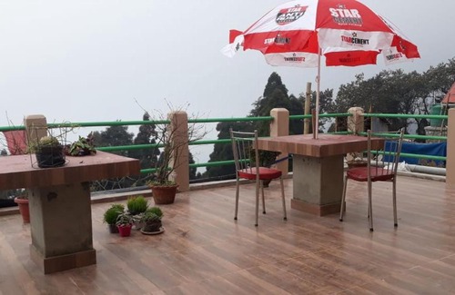 Ghoom Haus | Vamoose View Point