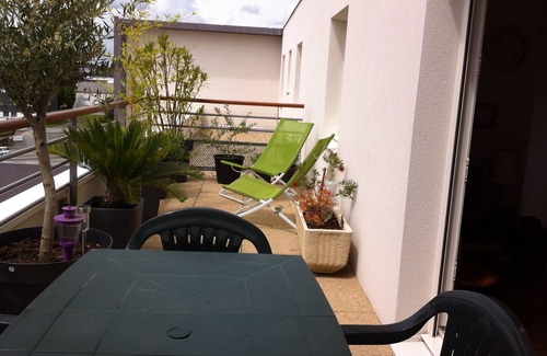 Vannes Wohnung | Vannes charmante 30m2 Wohnung mit großer Terrasse und Garage